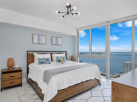 Unobstructed Bay View, Corner Apartment, Balcony, Design, FREE Wi-Fi, SPA, POOL