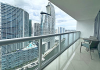Great Apartment, Miami River and the Biscayne Bay View. Brickell, Miami