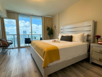 Private Studio at Icon Residences, Brickell, Miami, Free Luxury Amenities, Smart TV, High-Speed internet