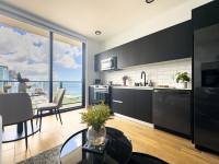 Luxe Miami Studio with Captivating Bay Views |Serenity by the Bay | Downtown Oasis with Premium Amenities