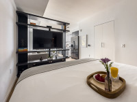Luxe Miami Studio with Captivating Bay Views |Serenity by the Bay | Downtown Oasis with Premium Amenities