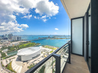 Luxe Miami Studio with Captivating Bay Views |Serenity by the Bay | Downtown Oasis with Premium Amenities