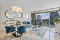 Great Apartment, Miami River and the Biscayne Bay View. Brickell, Miami