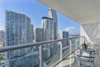 Great Apartment, Miami River and the Biscayne Bay View. Brickell, Miami