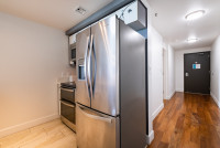 Stunning Views Corner Apartment. Free Pool, Park, Gym. Private Luxury Residence at Hotel Arya, Miami