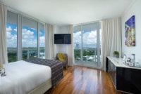 Stunning Views Corner Apartment. Free Pool, Park, Gym. Private Luxury Residence at Hotel Arya, Miami
