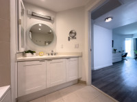 Real Luxury Room, Mini-Fridge, Microwave, POOL, FREE Parking