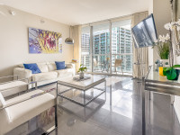 Great Apartment at the Best Place in Miami. Icon Brickell. Free SPA, Gym, Saunas, WI-FI