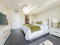 Great Apartment at the Best Place in Miami. Icon Brickell. Free SPA, Gym, Saunas, WI-FI