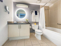 Studio. Balcony, Kitchenette. Free Pool, Parking. Arya, Miami