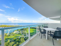 Great Bay View from Corner Apartment in Arya, Miami. FREE Parking, Gym, WI-FI