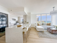Great Bay View from Corner Apartment in Arya, Miami. FREE Parking, Gym, WI-FI