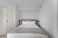 Luxe Miami Apartment, Great Views, 2 Baths, Downtown Oasis with Premium Amenities