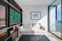 Luxe Miami Studio with Captivating Bay Views |Serenity by the Bay | Downtown Oasis with Premium Amenities