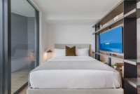 Luxe Miami Studio with Captivating Views | Downtown Oasis with Premium Amenities