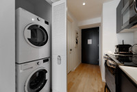 Luxe Miami Studio with Captivating Views | Downtown Oasis with Premium Amenities