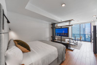 Luxe Miami Studio with Captivating Bay Views |Serenity by the Bay | Downtown Oasis with Premium Amenities