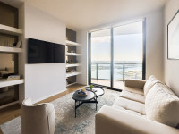 Luxe Miami Apartment, Great Bay  Views, 2 Baths, Downtown Oasis with Premium Amenities