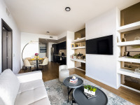 Luxe Miami Apartment, Great Bay  Views, 2 Baths, Downtown Oasis with Premium Amenities