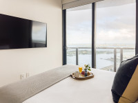 Luxe Miami Apartment, Great Bay  Views, 2 Baths, Downtown Oasis with Premium Amenities