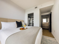 Luxe Miami Apartment, Great Bay  Views, 2 Baths, Downtown Oasis with Premium Amenities