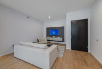 Luxe Miami Apartment, Great Views, Downtown Oasis with Premium Amenities