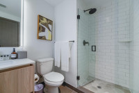 Luxe Miami Apartment, Great Views, Downtown Oasis with Premium Amenities