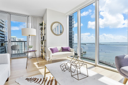 Overlooking the Ocean, 2/2 Property, Free Wi-Fi, SPA. Brickell, Miami