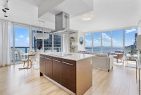 Overlooking the Ocean, 2/2 Property, Free Wi-Fi, SPA. Brickell, Miami