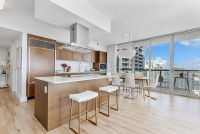 Overlooking the Ocean, 2/2 Property, Free Wi-Fi, SPA. Brickell, Miami