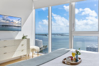 Overlooking the Ocean, 2/2 Property, Free Wi-Fi, SPA. Brickell, Miami