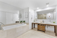Overlooking the Ocean, 2/2 Property, Free Wi-Fi, SPA. Brickell, Miami