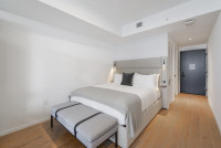 Luxe Miami Studio with Captivating Bay Views |Serenity by the Bay | Downtown Oasis with Premium Amenities
