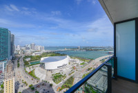Luxe Miami Studio with Captivating Bay Views |Serenity by the Bay | Downtown Oasis with Premium Amenities