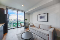 Luxe Miami Studio with Captivating Bay Views |Serenity by the Bay | Downtown Oasis with Premium Amenities