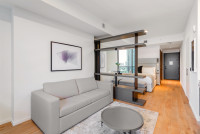 Luxe Miami Studio with Captivating Bay Views |Serenity by the Bay | Downtown Oasis with Premium Amenities