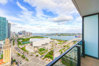 Luxe Miami Studio with Captivating Bay Views |Serenity by the Bay | Downtown Oasis with Premium Amenities