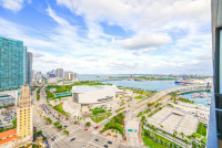 Luxe Miami Studio with Captivating Bay Views |Serenity by the Bay | Downtown Oasis with Premium Amenities