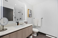 Luxe Miami Studio with Captivating Bay Views |Serenity by the Bay | Downtown Oasis with Premium Amenities