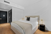 Luxe Miami Studio with Captivating Bay Views |Serenity by the Bay | Downtown Oasis with Premium Amenities