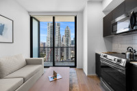 Luxe Miami Studio with Captivating Bay Views |Serenity by the Bay | Downtown Oasis with Premium Amenities
