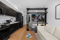 Luxe Miami Studio with Captivating Bay Views |Serenity by the Bay | Downtown Oasis with Premium Amenities
