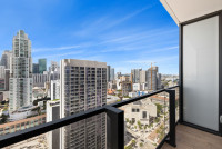 Luxe Miami Studio with Captivating Bay Views |Serenity by the Bay | Downtown Oasis with Premium Amenities
