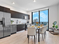 Luxe Miami Apartment, Great Views, Downtown Oasis with Premium Amenities
