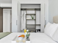 Luxe Miami Apartment, Great Views, Downtown Oasis with Premium Amenities