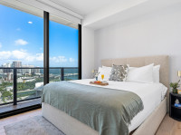 Luxe Miami Apartment, Great Views, Downtown Oasis with Premium Amenities