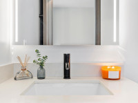 Luxe Miami Apartment, Great Views, Downtown Oasis with Premium Amenities