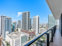 Luxe Miami Apartment, Great Views, Downtown Oasis with Premium Amenities