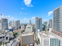 Luxe Miami Apartment, Great Views, Downtown Oasis with Premium Amenities