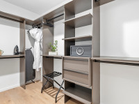 Luxe Miami Apartment, Great Views, Downtown Oasis with Premium Amenities